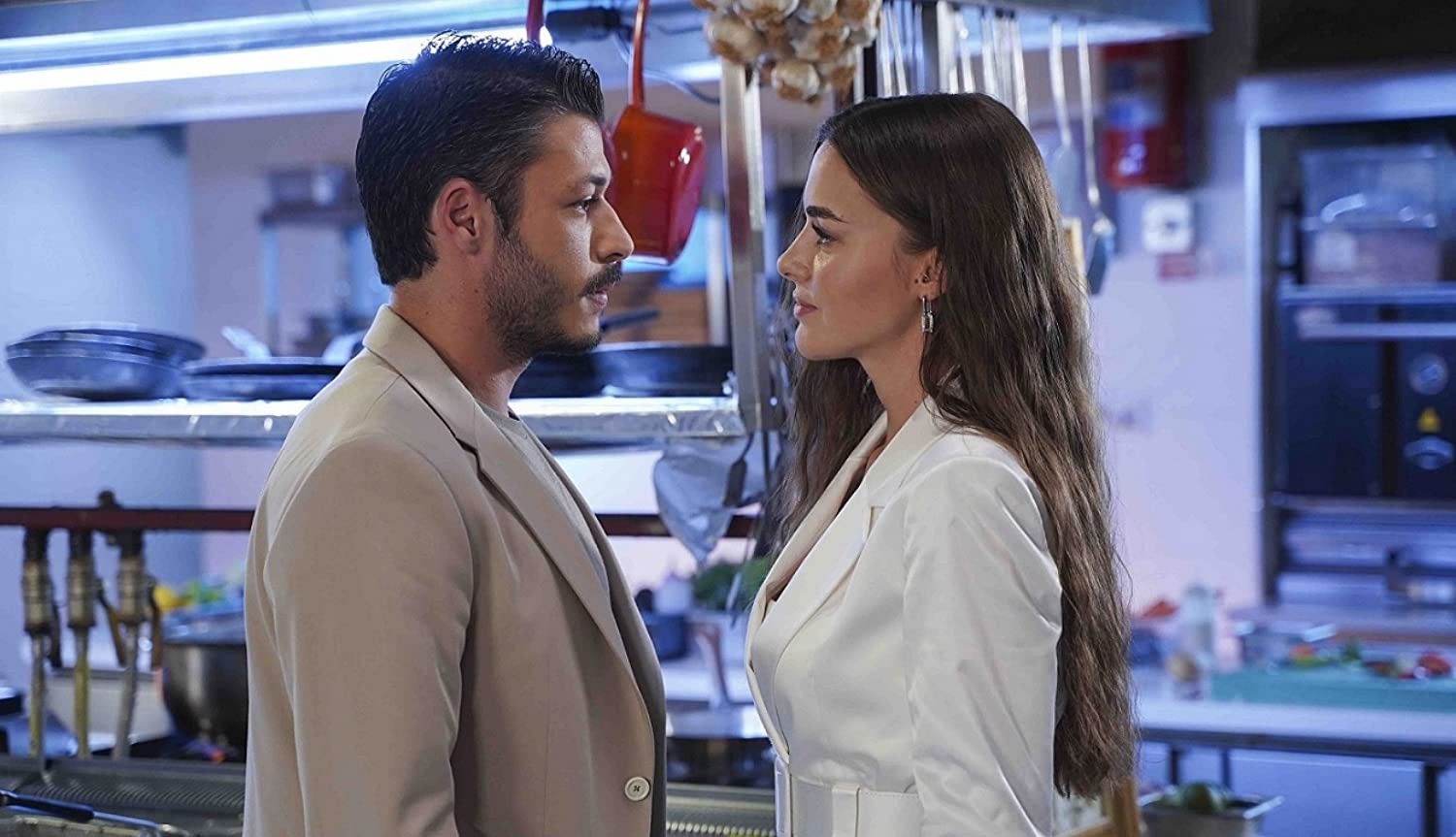 Cam Tavanlar episode 3 English Subtitles Watch iT!