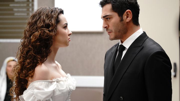 The Nightfall (Bir Gece Masali) Episode 3 English Subtitles