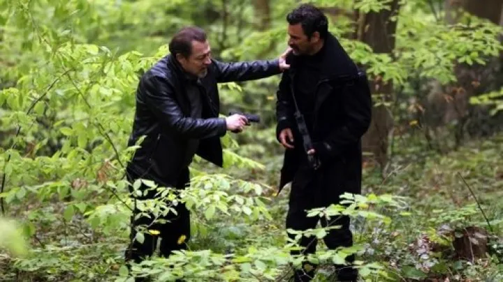 Boundless Love (Hudutsuz Sevda) Episode 62 English subtitles