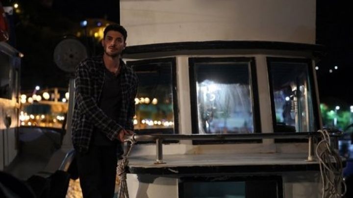 Waves of Love (Gozleri Karadeniz) Episode 3 English subtitles