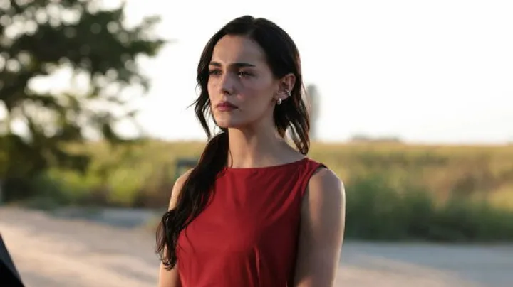Villa Coral (Mercan Kosk) Episode 1 English subtitles